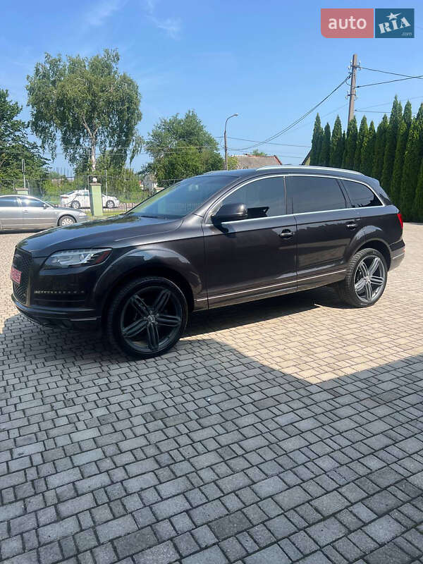Позашляховик / Кросовер Audi Q7 2014 в Львові