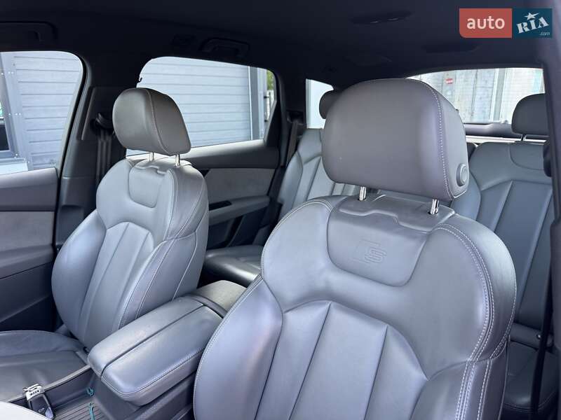Внедорожник / Кроссовер Audi Q7 2016 в Тернополе
