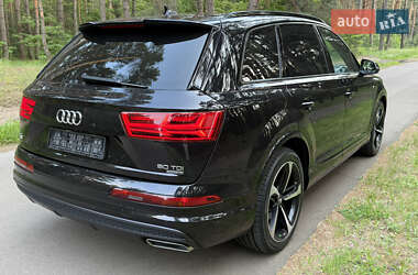 Внедорожник / Кроссовер Audi Q7 2019 в 