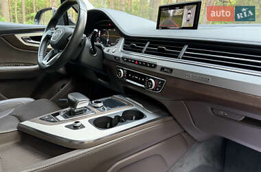 Внедорожник / Кроссовер Audi Q7 2019 в 