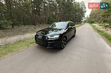 Внедорожник / Кроссовер Audi Q7 2019 в 