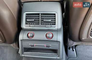 Внедорожник / Кроссовер Audi Q7 2012 в 