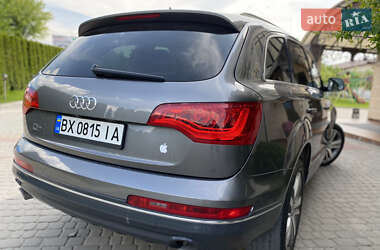 Внедорожник / Кроссовер Audi Q7 2012 в 