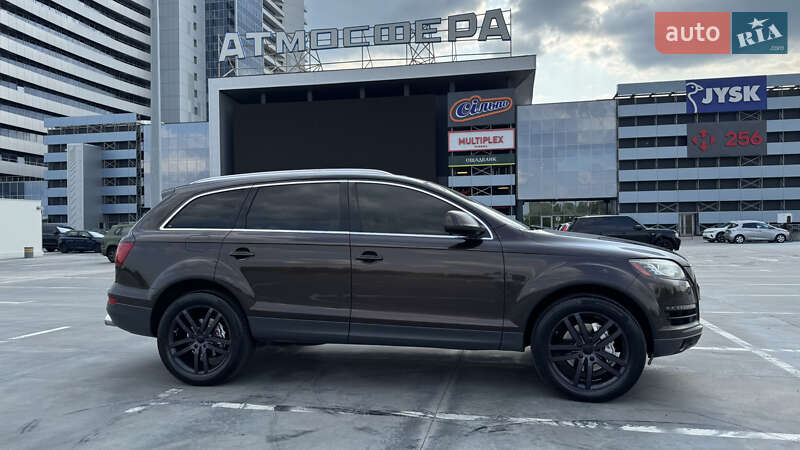 Внедорожник / Кроссовер Audi Q7 2010 в Киеве