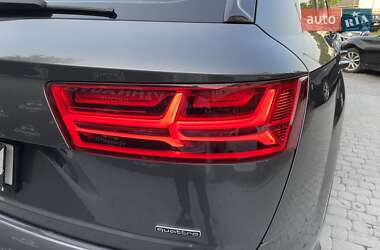 Внедорожник / Кроссовер Audi Q7 2018 в 