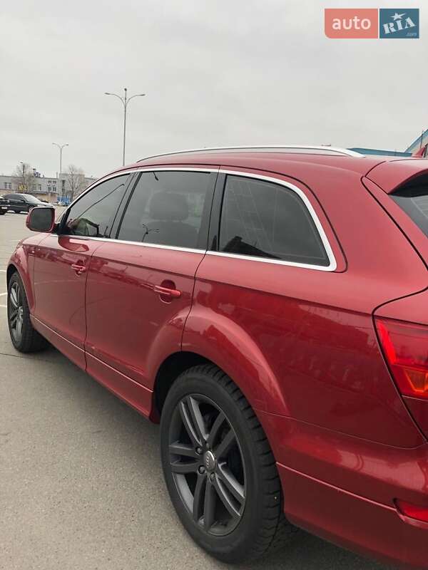 Внедорожник / Кроссовер Audi Q7 2009 в Киеве
