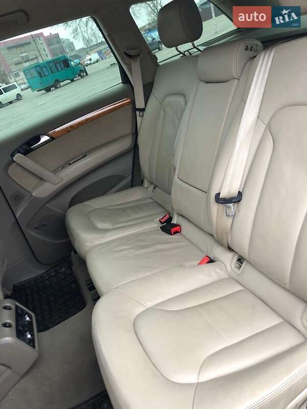 Внедорожник / Кроссовер Audi Q7 2009 в Киеве