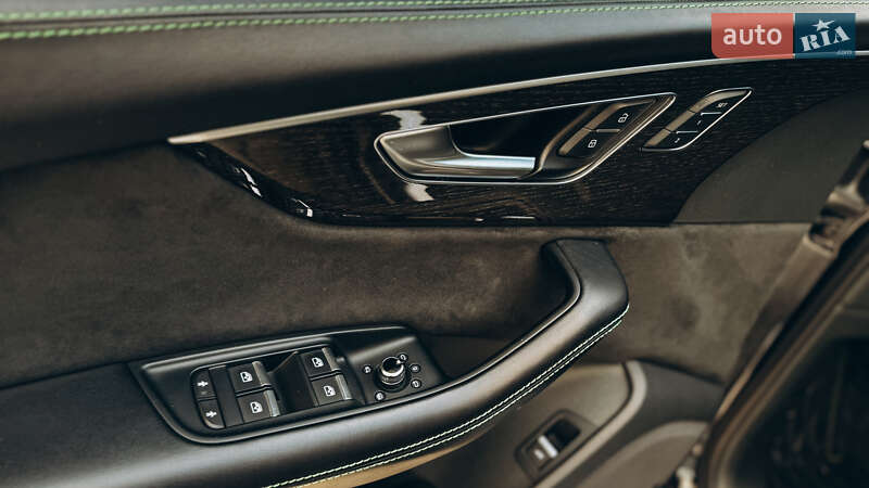 Внедорожник / Кроссовер Audi Q7 2020 в Хмельницком