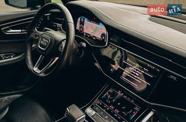 Внедорожник / Кроссовер Audi Q7 2020 в 