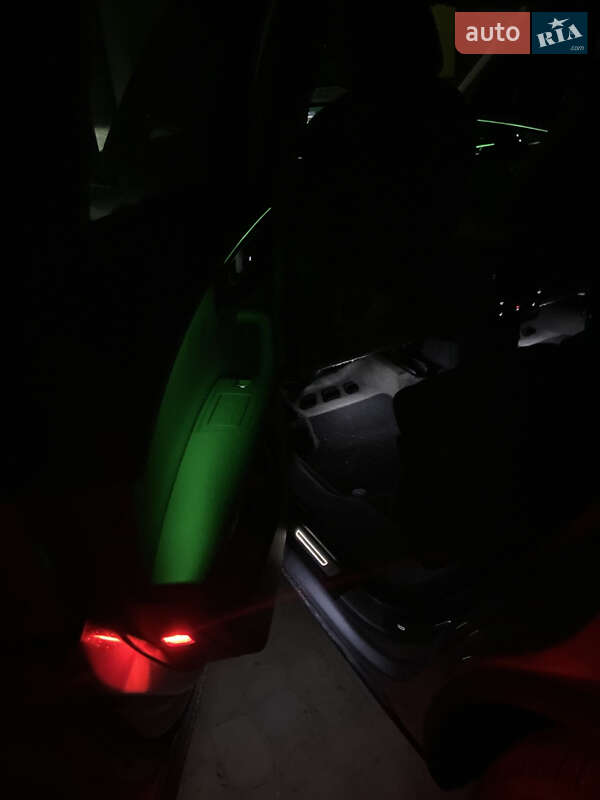 Позашляховик / Кросовер Audi Q7 2016 в Дрогобичі