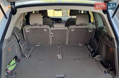 Внедорожник / Кроссовер Audi Q7 2015 в 