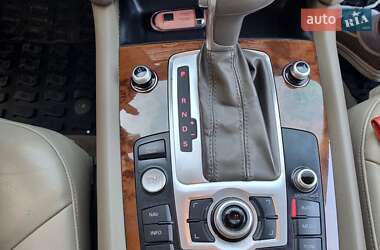 Внедорожник / Кроссовер Audi Q7 2015 в 