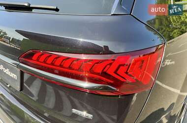 Внедорожник / Кроссовер Audi Q7 2020 в 