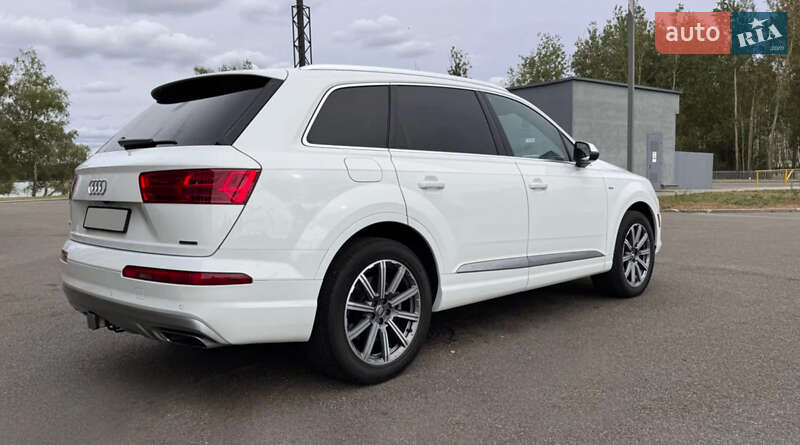 Внедорожник / Кроссовер Audi Q7 2018 в Одессе
