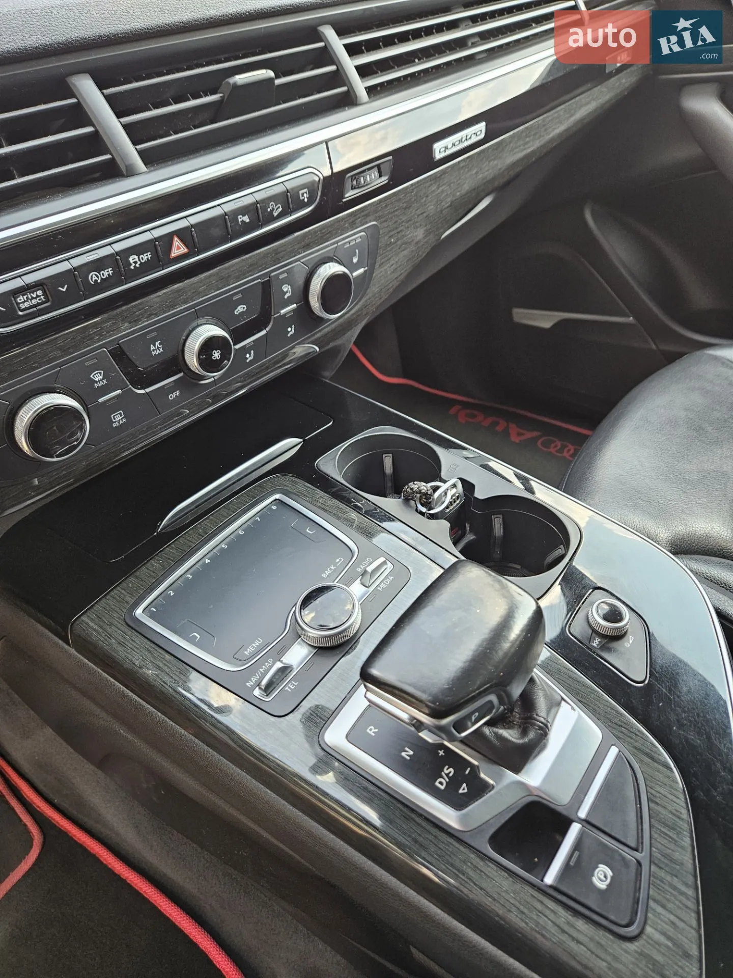 2016 Audi Q7 - мініатюра 14