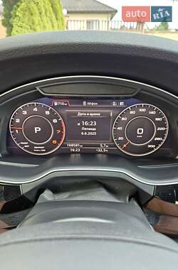 Внедорожник / Кроссовер Audi Q7 2016 в 