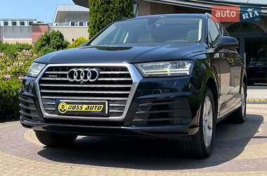 Внедорожник / Кроссовер Audi Q7 2016 в 