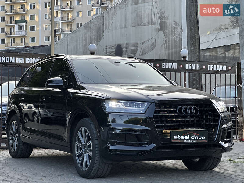 Audi Q7 2016