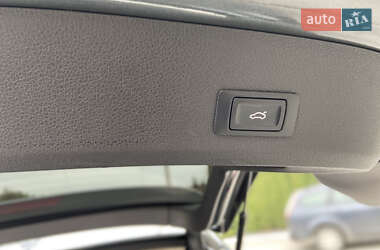 Внедорожник / Кроссовер Audi Q7 2013 в 