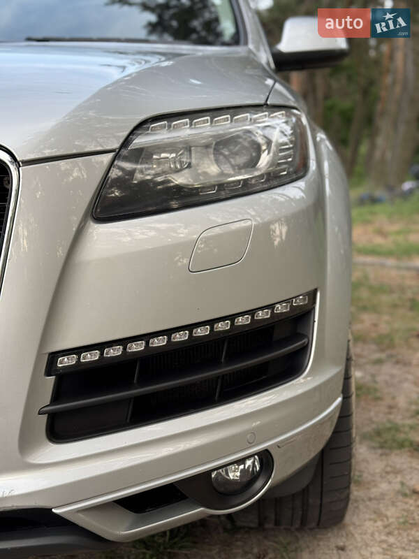 Позашляховик / Кросовер Audi Q7 2013 в Черкасах фото 39 Позашляховик / Кросовер Audi Q7 2013 в Черкасах