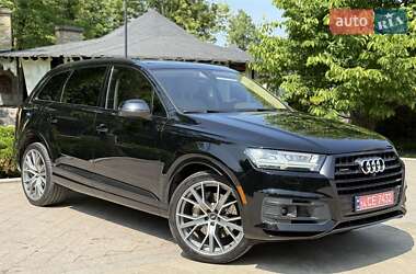 Внедорожник / Кроссовер Audi Q7 2018 в 