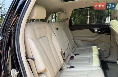 Внедорожник / Кроссовер Audi Q7 2018 в 