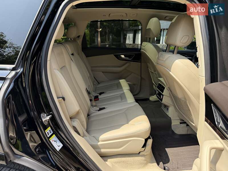 Внедорожник / Кроссовер Audi Q7 2018 в Жовкве