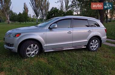 Внедорожник / Кроссовер Audi Q7 2008 в 