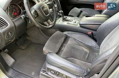 Позашляховик / Кросовер Audi Q7 2007 в 