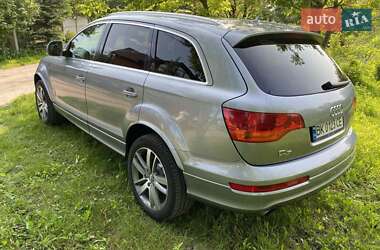 Позашляховик / Кросовер Audi Q7 2007 в 