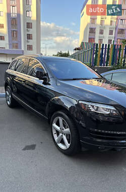 Внедорожник / Кроссовер Audi Q7 2013 в 