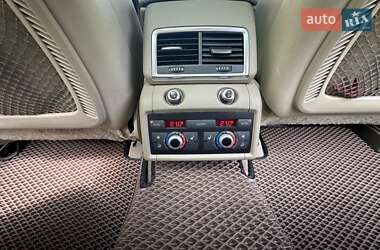Внедорожник / Кроссовер Audi Q7 2012 в 