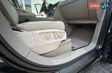 Внедорожник / Кроссовер Audi Q7 2012 в 