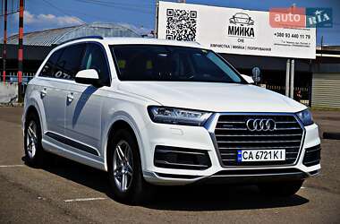 Внедорожник / Кроссовер Audi Q7 2019 в 