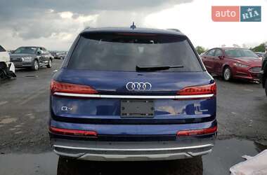 Внедорожник / Кроссовер Audi Q7 2023 в 