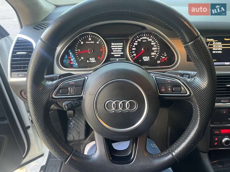 Позашляховик / Кросовер Audi Q7 2012 в Одесі