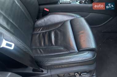 Позашляховик / Кросовер Audi Q7 2012 в 