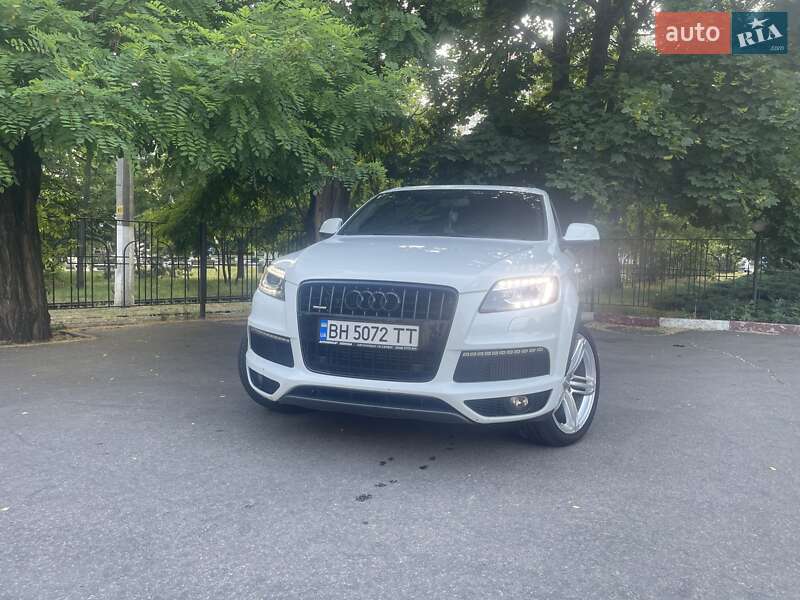 Позашляховик / Кросовер Audi Q7 2012 в Одесі