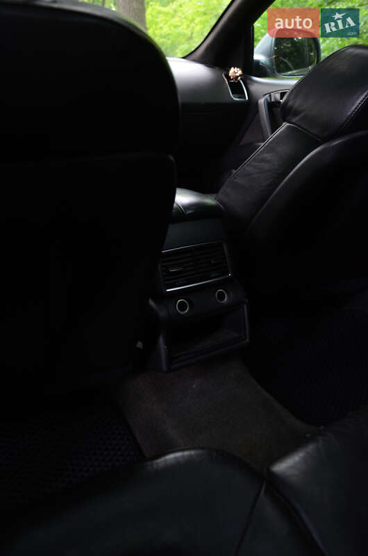 Внедорожник / Кроссовер Audi Q7 2006 в Черновцах