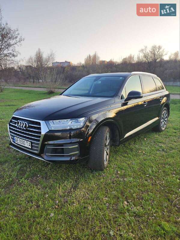 Внедорожник / Кроссовер Audi Q7 2015 в Каменском фото 6 Внедорожник / Кроссовер Audi Q7 2015 в Каменском