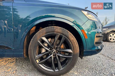 Внедорожник / Кроссовер Audi Q7 2018 в 