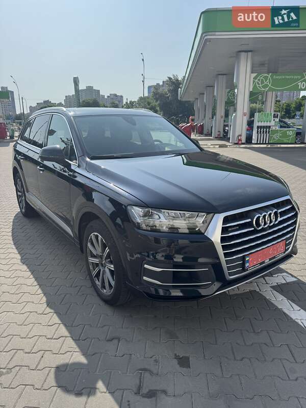 Внедорожник / Кроссовер Audi Q7 2017 в Киеве фото 3 Внедорожник / Кроссовер Audi Q7 2017 в Киеве