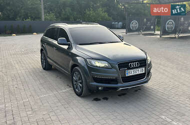 Позашляховик / Кросовер Audi Q7 2008 в 