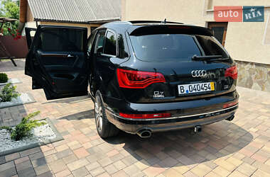 Внедорожник / Кроссовер Audi Q7 2015 в 