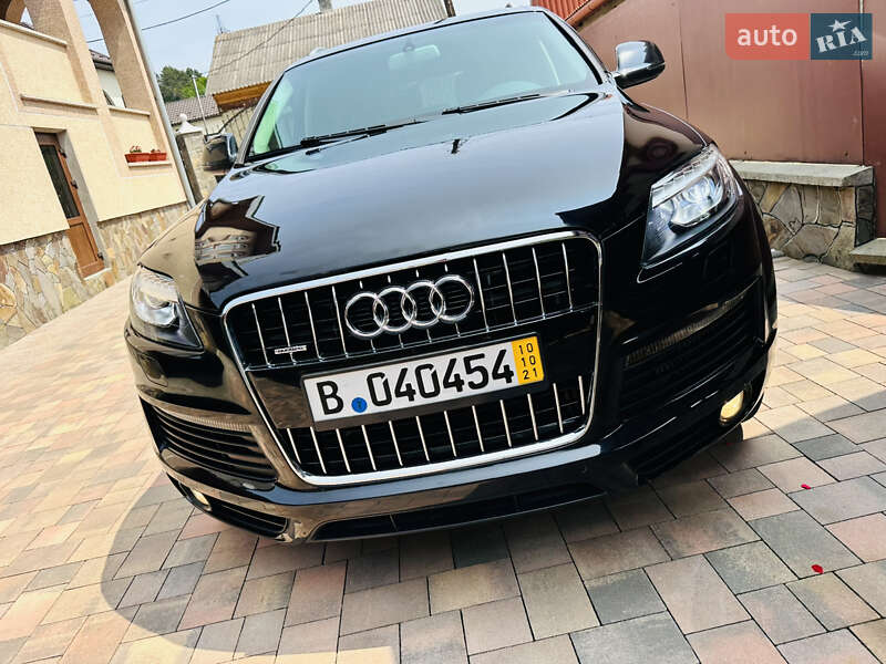 Внедорожник / Кроссовер Audi Q7 2015 в Нижней Апше