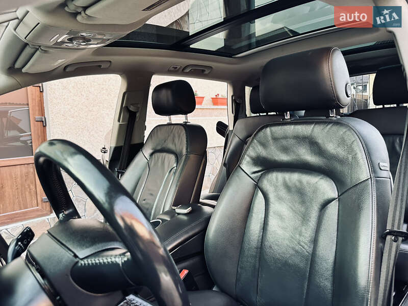 Внедорожник / Кроссовер Audi Q7 2015 в Нижней Апше