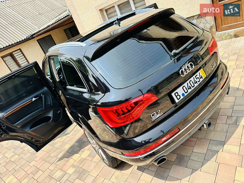 Внедорожник / Кроссовер Audi Q7 2015 в Нижней Апше