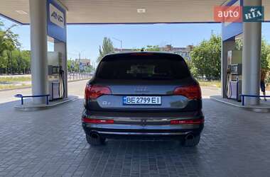 Внедорожник / Кроссовер Audi Q7 2012 в 