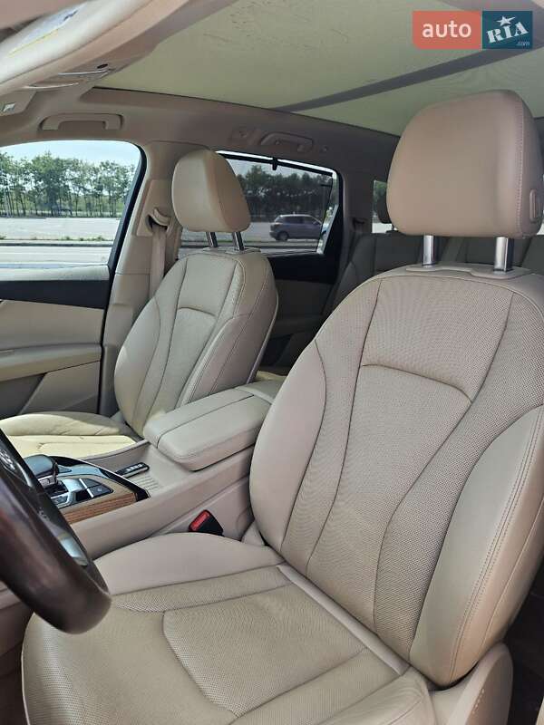 Внедорожник / Кроссовер Audi Q7 2016 в Днепре