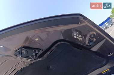 Внедорожник / Кроссовер Audi Q7 2016 в 